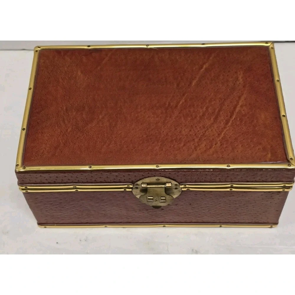 Chinese Leather Covered Trinket Box With Sticker Jewelry‎ Box